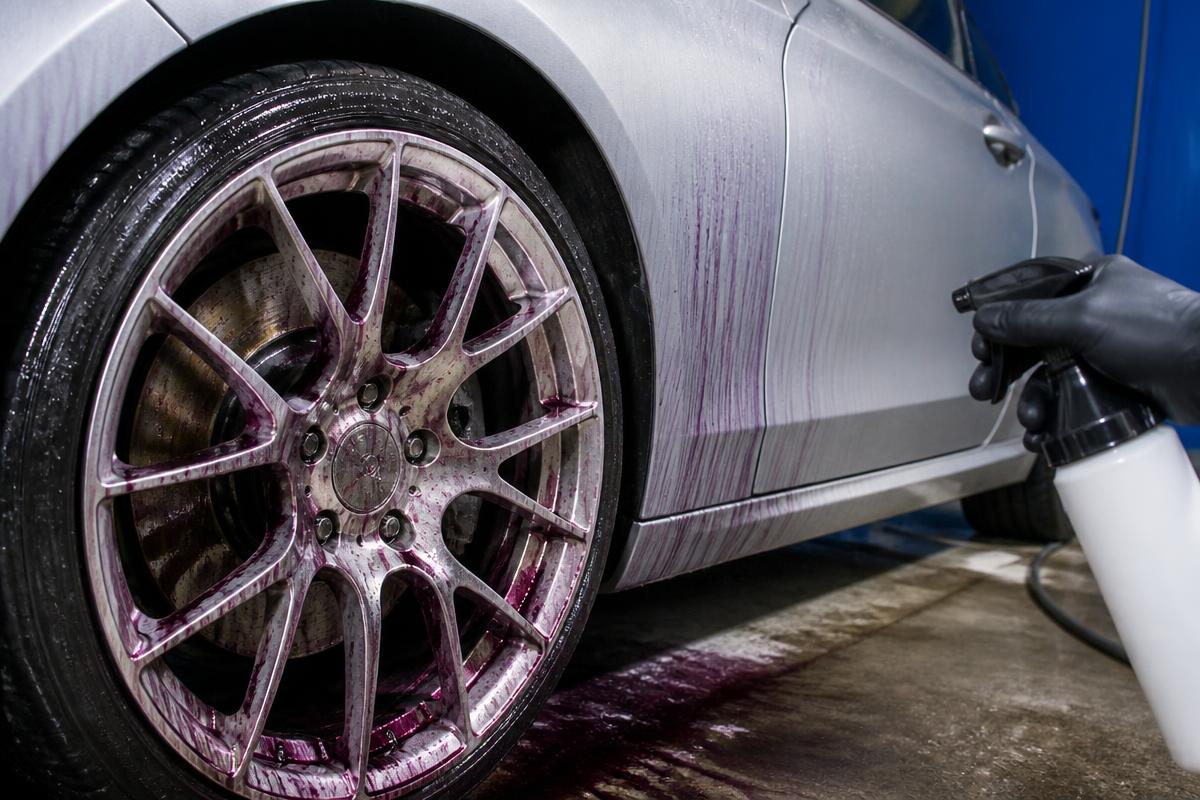Descontaminação ferrosa realizado pela Speedy Estética Automotiva